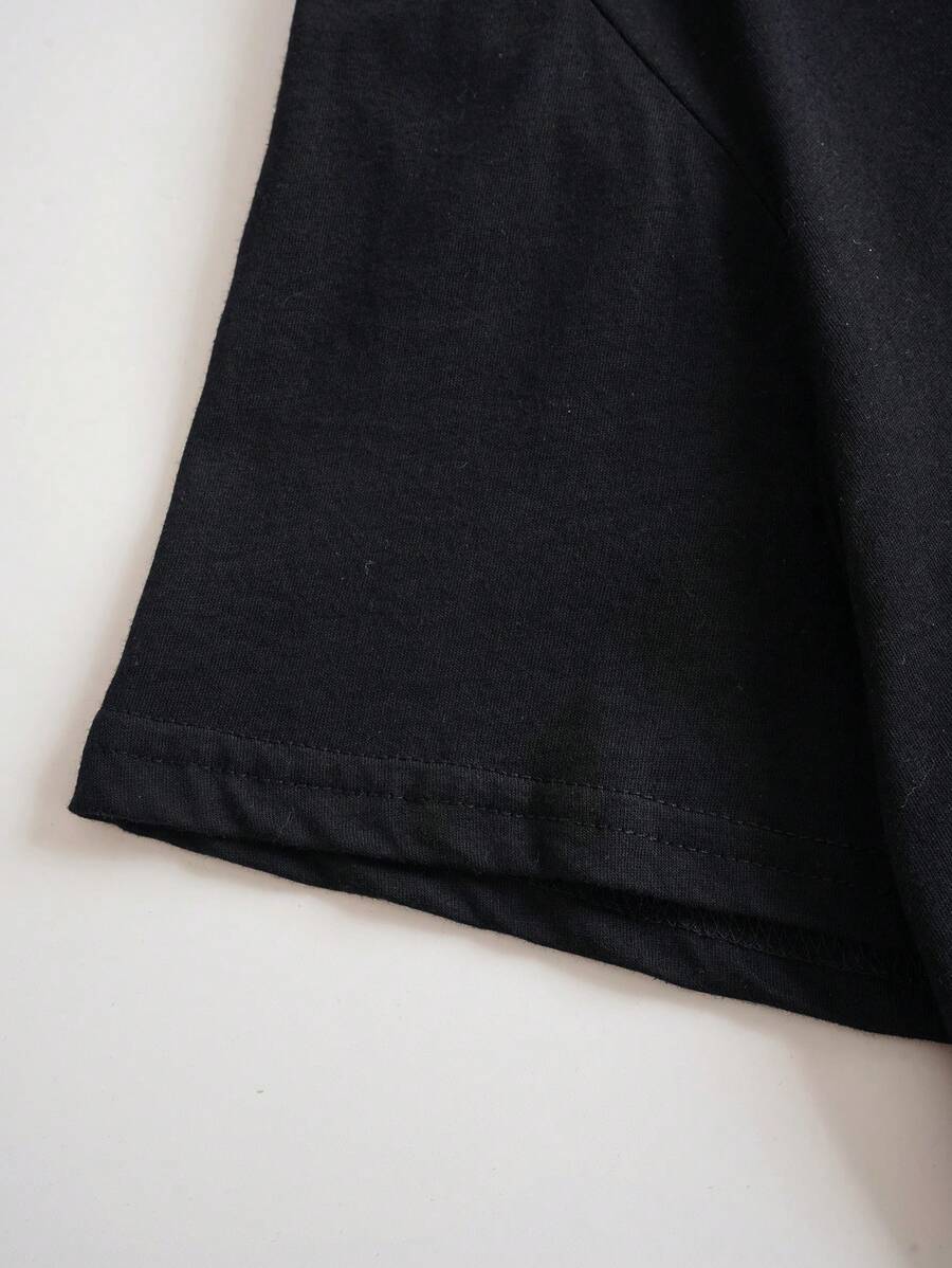 Black t-shirt for men - MavinClub Crazybee
